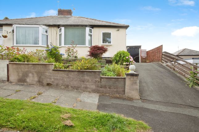 2 bedroom semi-detached bungalow for sale