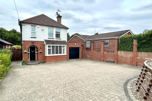 Hartlip Hill, Hartlip, Sittingbourne... 3 bed detached house for sale