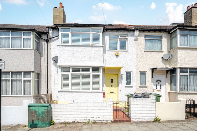 Hepworth Road, London SW16 3 bed terraced house for sale