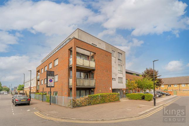 Queen Street, London 2 bed flat for sale