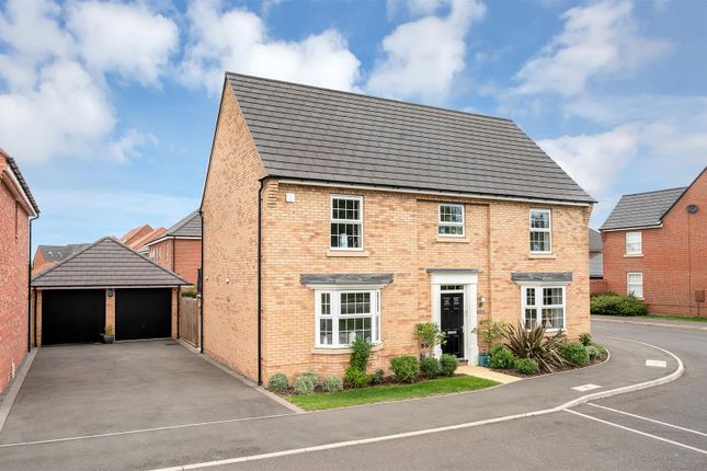 Penson Gardens, Bingham 5 bed detached house for sale