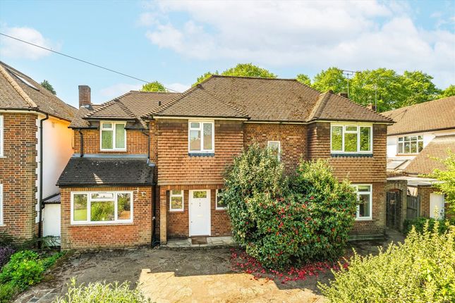 Ormond Crescent, Hampton TW12 5 bed detached house for sale