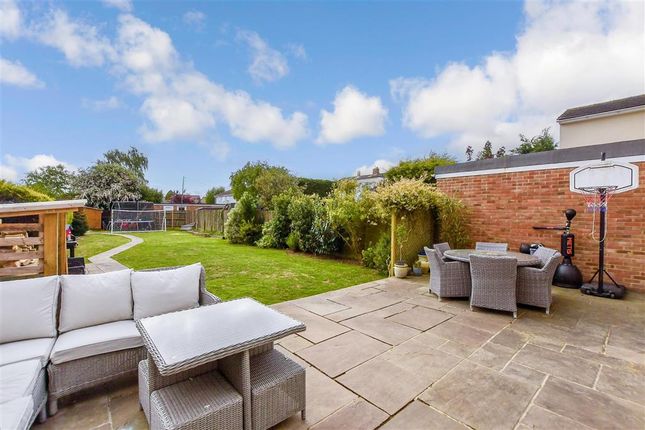 3 bed semi-detached house