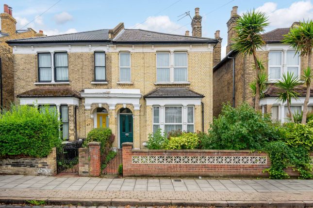 Sistova Road, Balham, London, SW12 4 bed semi