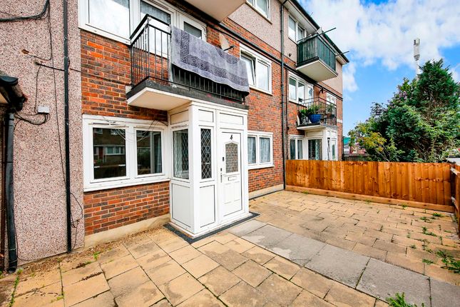 St. Pauls Drive, Stratford, E15 1 bed flat for sale