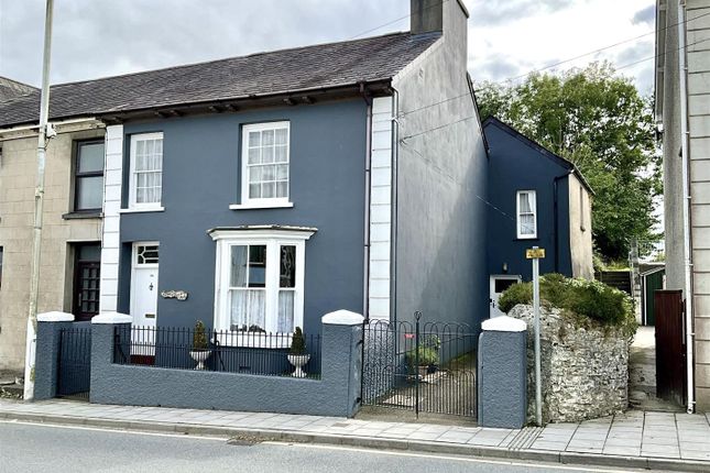 84 Bridge Street, Lampeter 4 bed house for sale