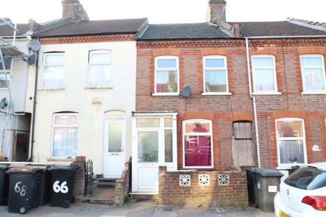 Luton LU1 3 bed terraced house for sale