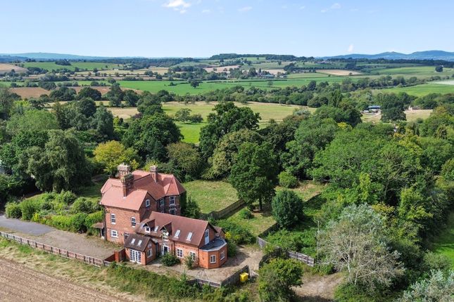 Mythe Road, Tewkesbury... 12 bed detached house for sale