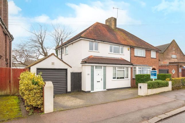 Leggatts Way, Hertfordshire WD24 3 bed semi