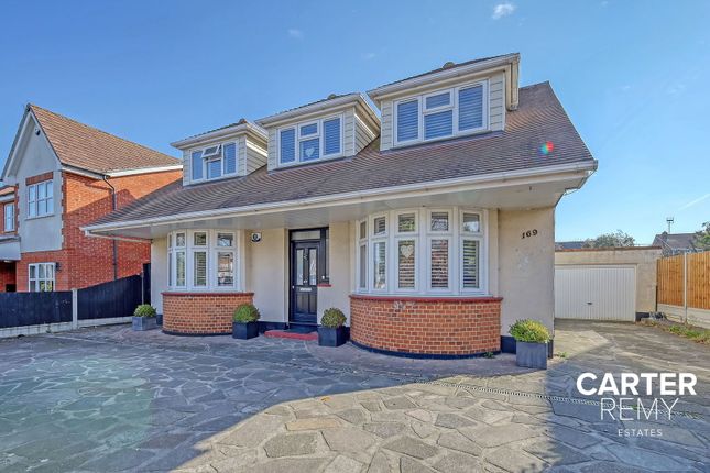 Kenneth Road, Benfleet, SS7 5 bed detached house for sale