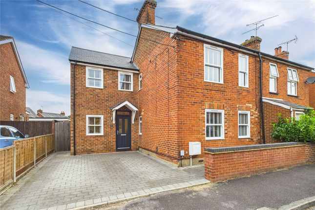 Highfield Road, Farnborough... 3 bed semi