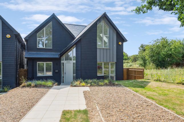 Kingsoak, Hitchin, SG4 4 bed detached house for sale