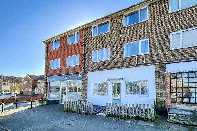 Windsor Way, Polegate, East Sussex, BN26 1 bed apartment for sale