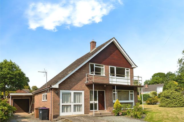 Mount Crescent, Shropshire SY11 3 bed detached house for sale