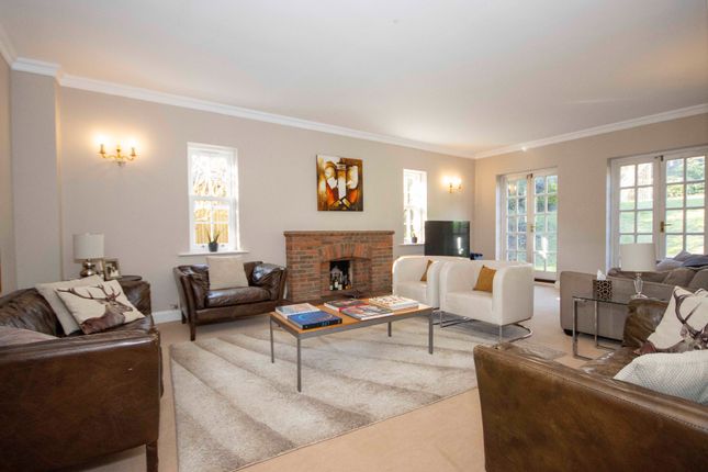 The Beeches, Chorleywood... 6 bed detached house for sale