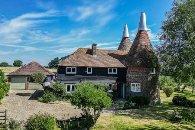 No Onward Chain in Hawkhurst 4 bed detached house for sale