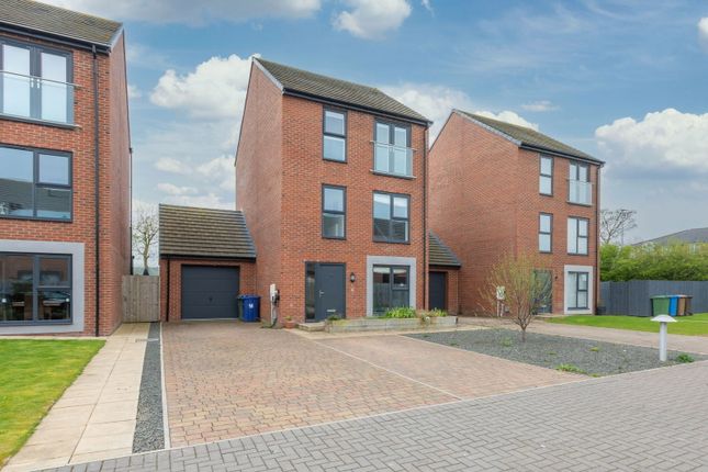 Meadow View, Blyth NE24 4 bed detached house for sale
