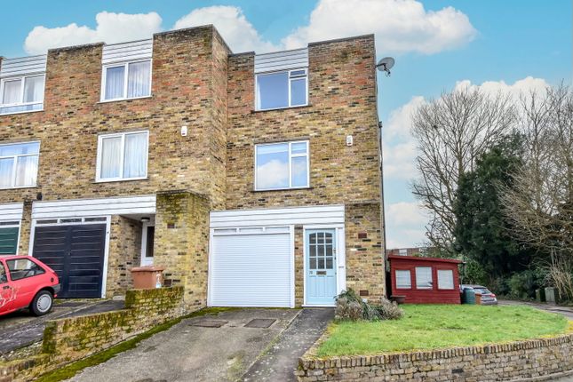 Townfield, Rickmansworth, Hertfordshire 3 bed end of terrace house for sale