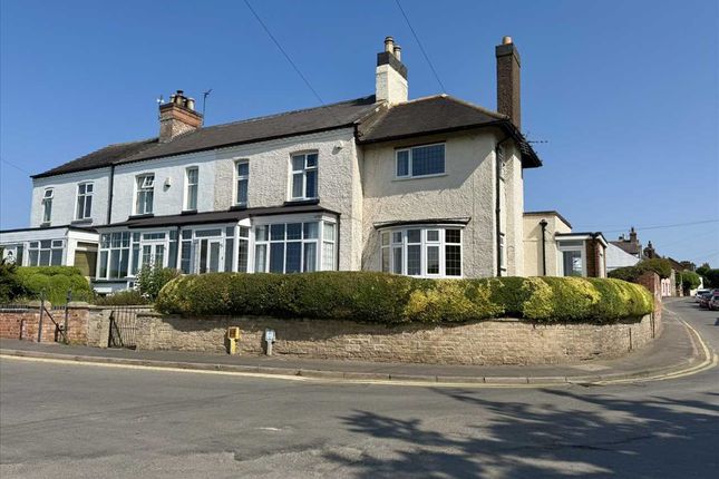1 bedroom semi-detached house for sale