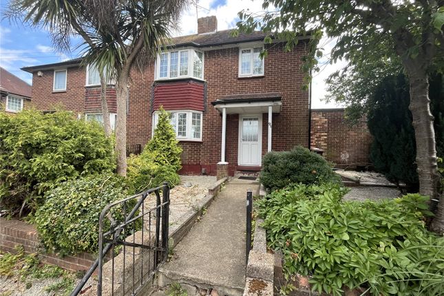 Eden Avenue, Wayfield, Kent, ME5 3 bed semi