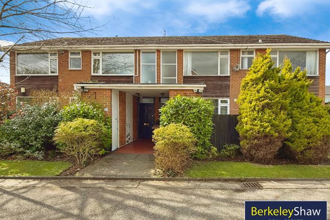 Cross Green Close, Formby 2 bed flat for sale