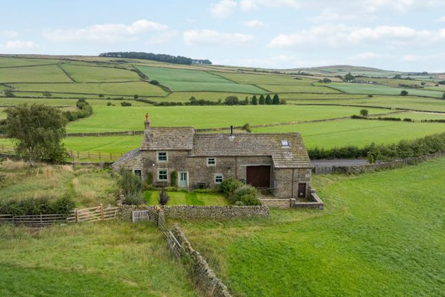 Green Lane, Silsden, West Yorkshire... 3 bed detached house for sale