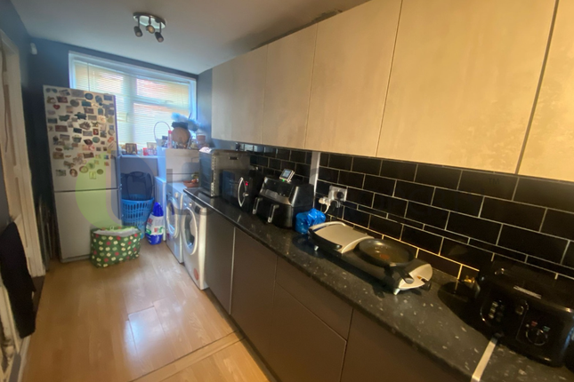 2 bed end terrace house