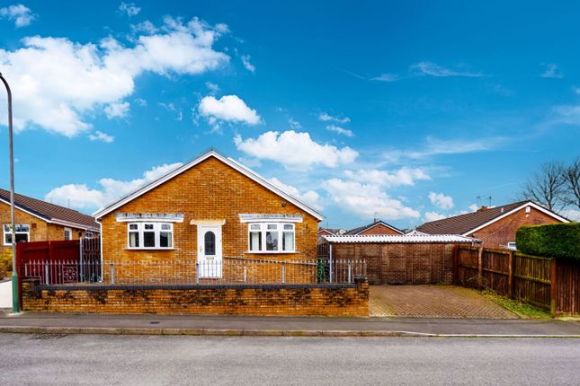 Heol Y Pia, Caerphilly, CF83 2RW 3 bed detached bungalow for sale