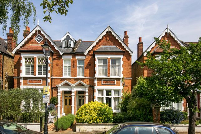 Priory Road, Kew, Surrey, TW9 4 bed semi