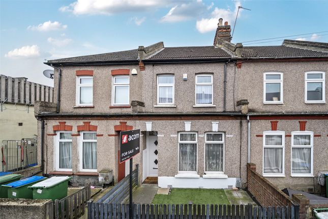Northumberland Park, Erith 3 bed terraced house for sale