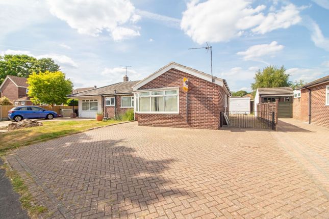 Princes Drive, Waterlooville, PO7 7QN 2 bed semi