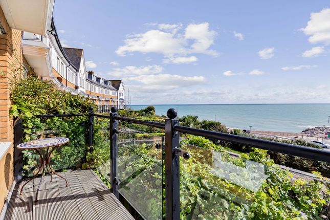 Lower Corniche, Hythe, CT21 4 bed townhouse for sale