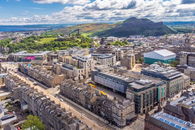 6A (2F3) Picardy Place, New Town... 1 bed flat for sale