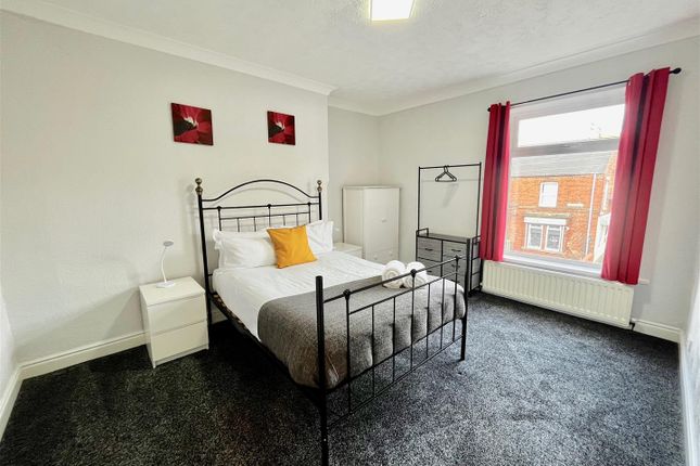 Station Lane, Birtley, Chester Le Street 3 bed apartment for sale