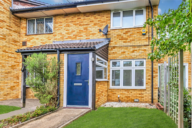 Wainwright Grove, Isleworth TW7 2 bed terraced house for sale