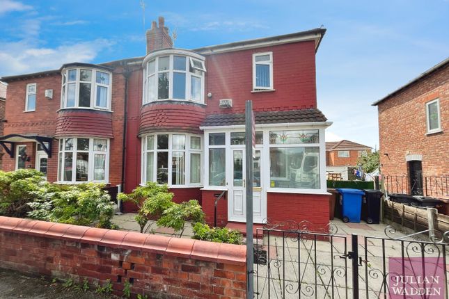 Beresford Crescent, Reddish... 3 bed semi