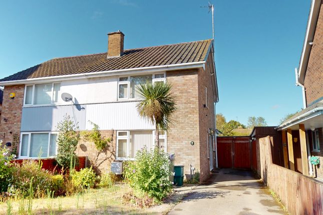2 bedroom semi-detached house for sale