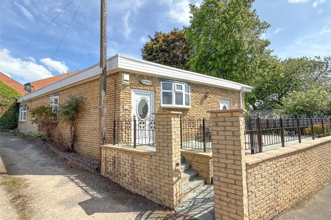 Long Bank, Eighton Banks, NE9 3 bed bungalow for sale