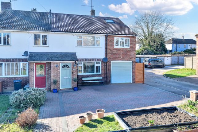 5 bedroom semi-detached house for sale