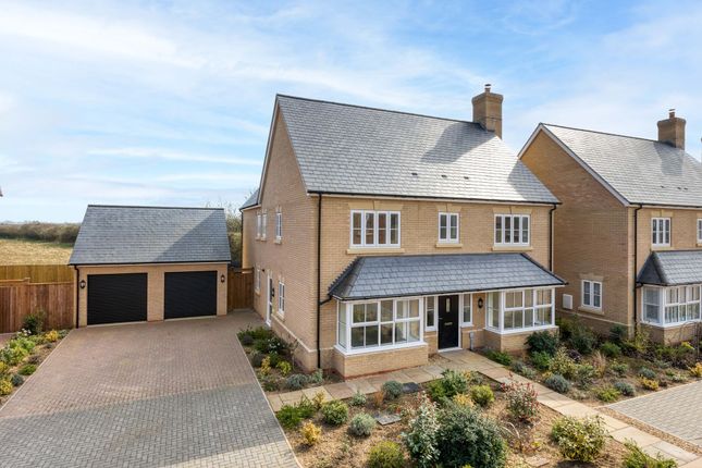 Cooks Corner, Cambridge CB24 4 bed detached house for sale