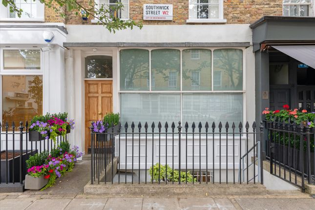 3 bedroom town house for sale