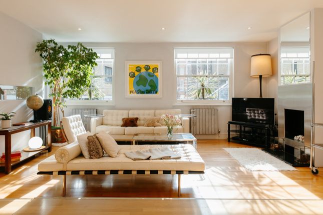 Woodstock Mews 2 bed house for sale