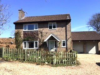 The Dell, Vernham Dean, Andover, SP11 3 bed detached house for sale