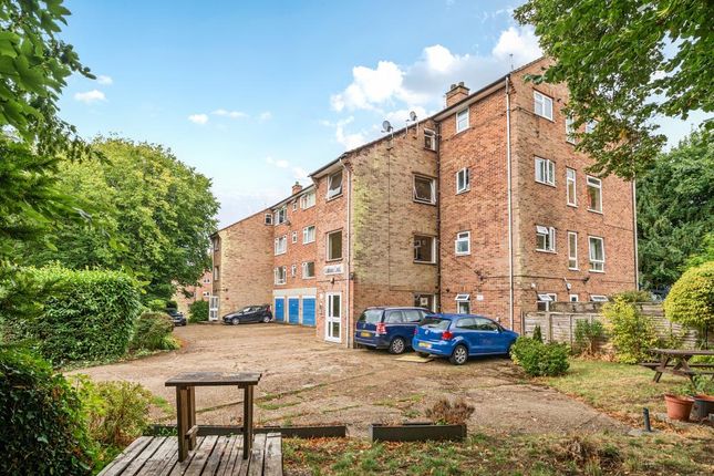 Amersham,  Buckinghamshire,  HP6 2 bed flat for sale