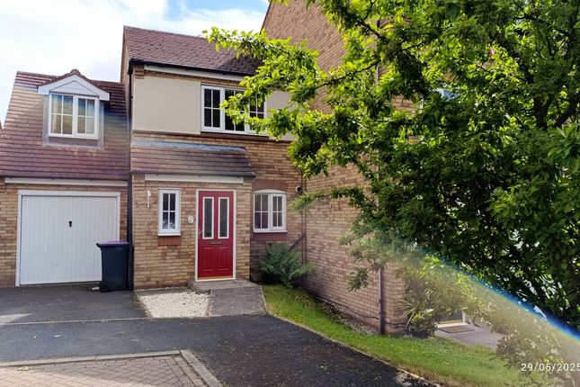 Plant Close, Telford, TF4 3 bed end of terrace house for sale