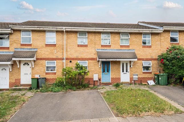 Downings, Beckton, E6 3 bed terraced house for sale