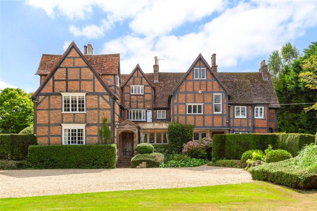 Worton, Devizes, Wiltshire, SN10 6 bed detached house for sale