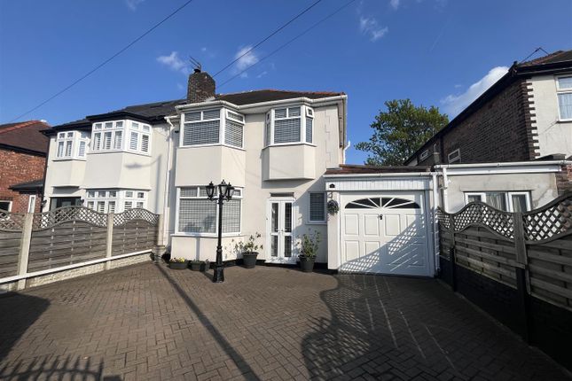4 bedroom semi-detached house for sale