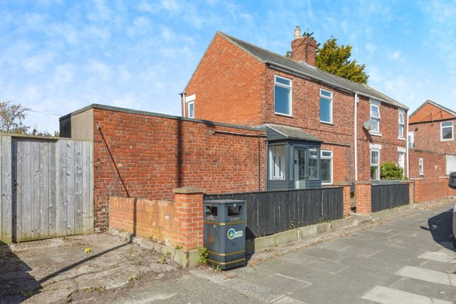 2 bedroom semi-detached house for sale