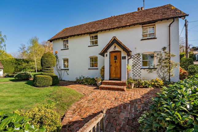 Rotten Row, Bradfield, Berkshire 3 bed detached house for sale